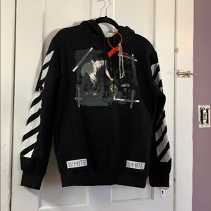 Off-White Men’s Medium Hoodie